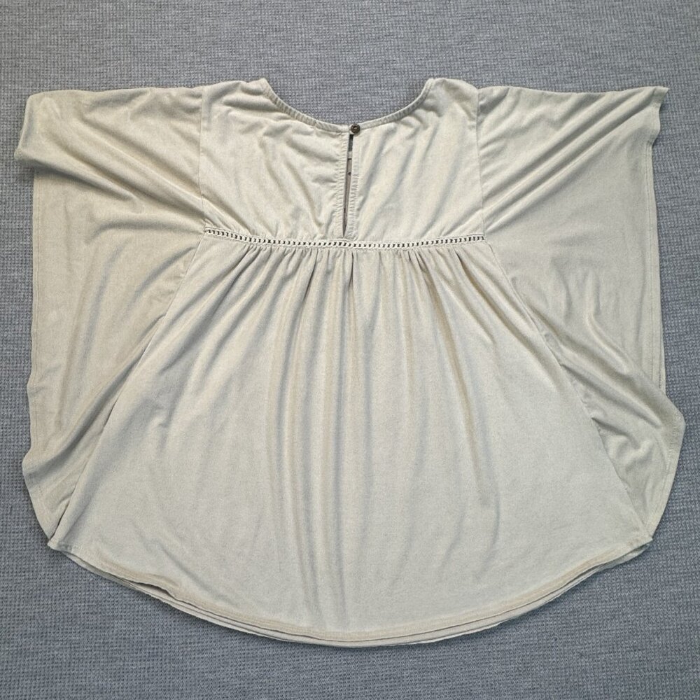 Maurices Womens Beige Tan Eyelet Blouse Short Dolman Sleeves Keyhole Size Small - Picture 6 of 15